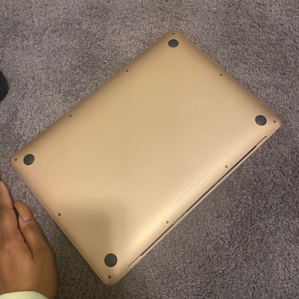 MacBook Air 13”
